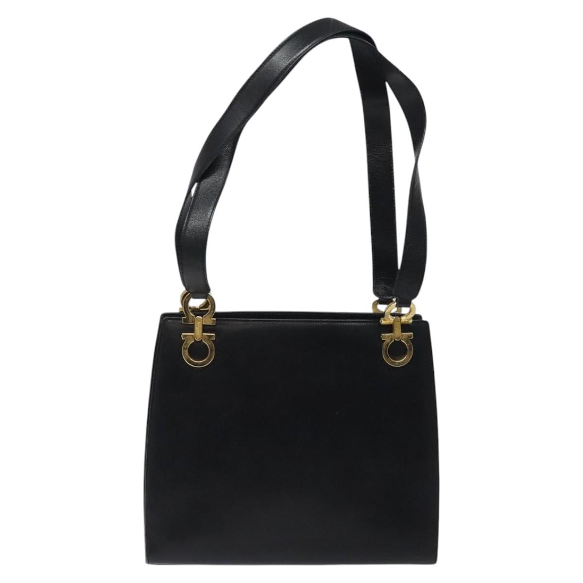 Salvatore Ferragamo Gancini Black Leather Shoulder Bag (Pre-Owned)