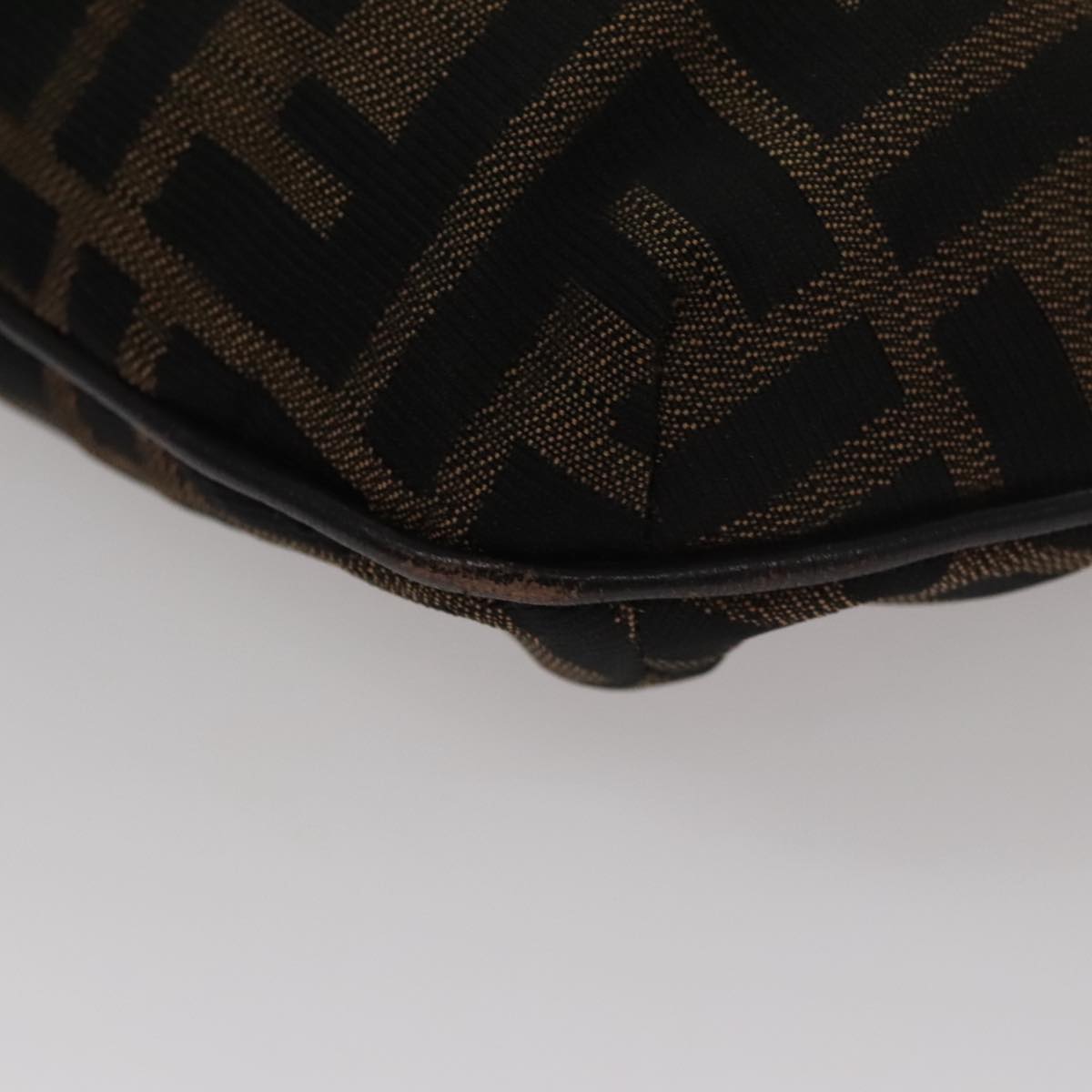 Fendi Zucca Brown Canvas Shoulder Bag (Pre-Owned)