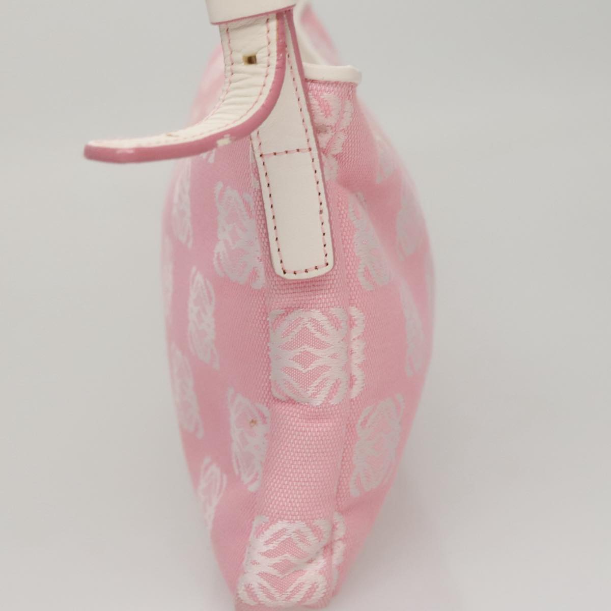 Loewe Anagram Pink Canvas Shoulder Bag (Pre-Owned)