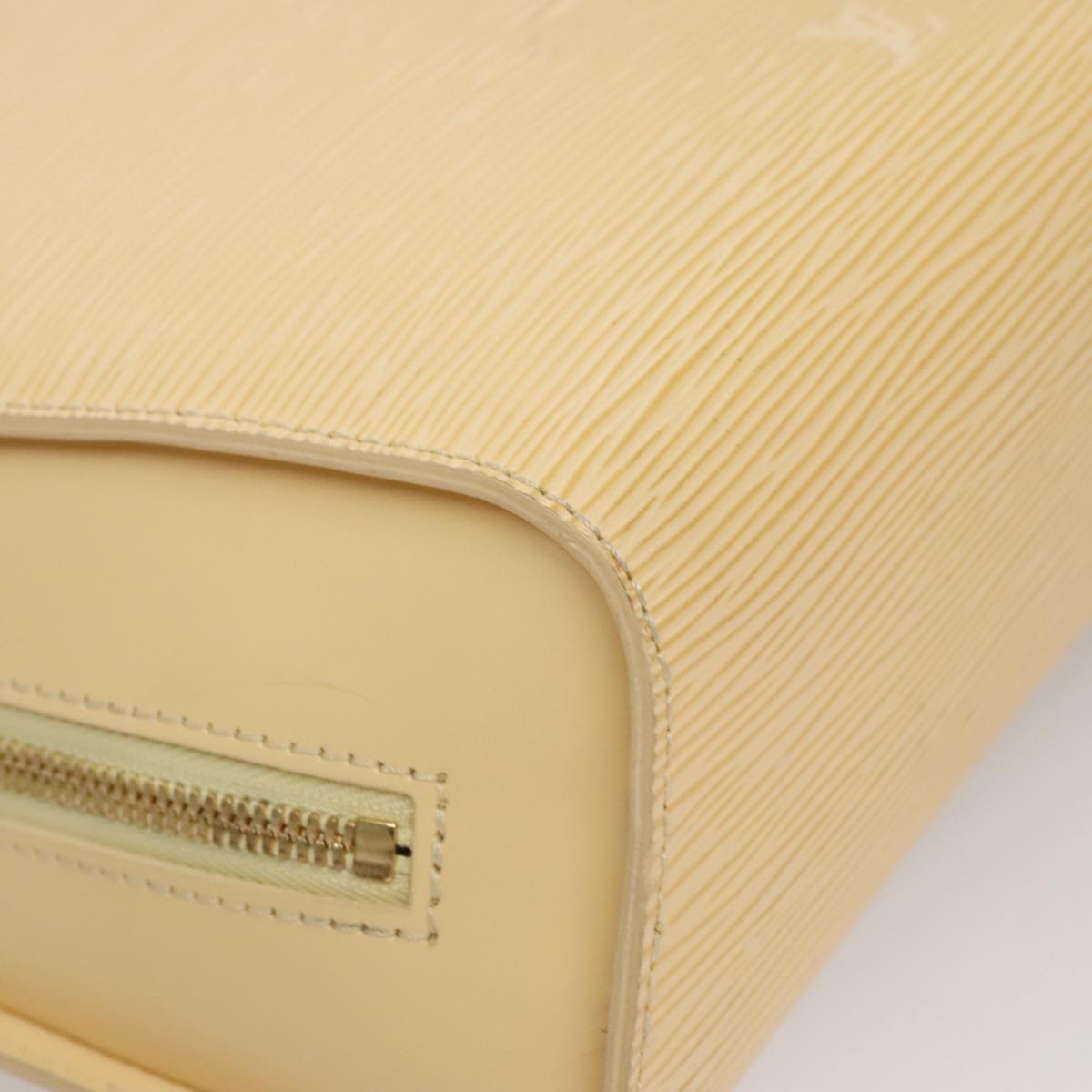 Louis Vuitton Mabillon Beige Leather Backpack Bag (Pre-Owned)