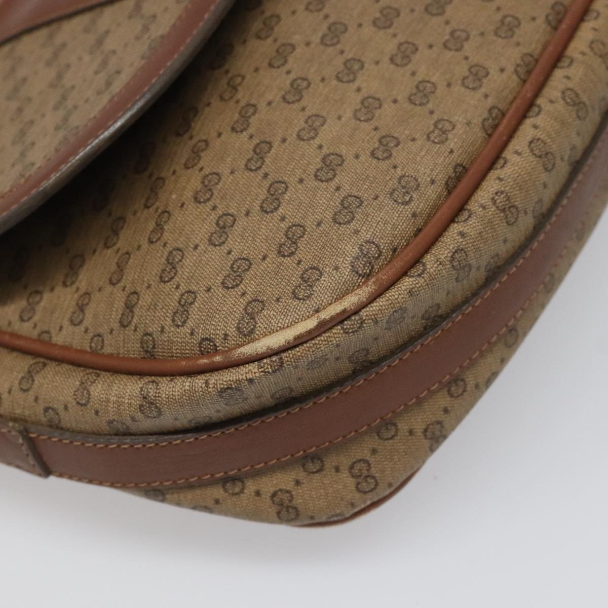 Gucci Micro Small Gg Canvas Brown Canvas Shoulder Bag (Pre-Owned)