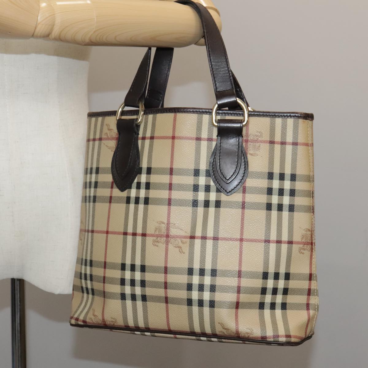 Burberry Haymarket Beige Canvas Tote Bag (Pre-Owned)