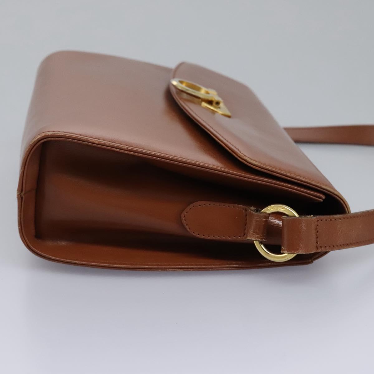 Salvatore Ferragamo Gancini Brown Leather Shoulder Bag (Pre-Owned)