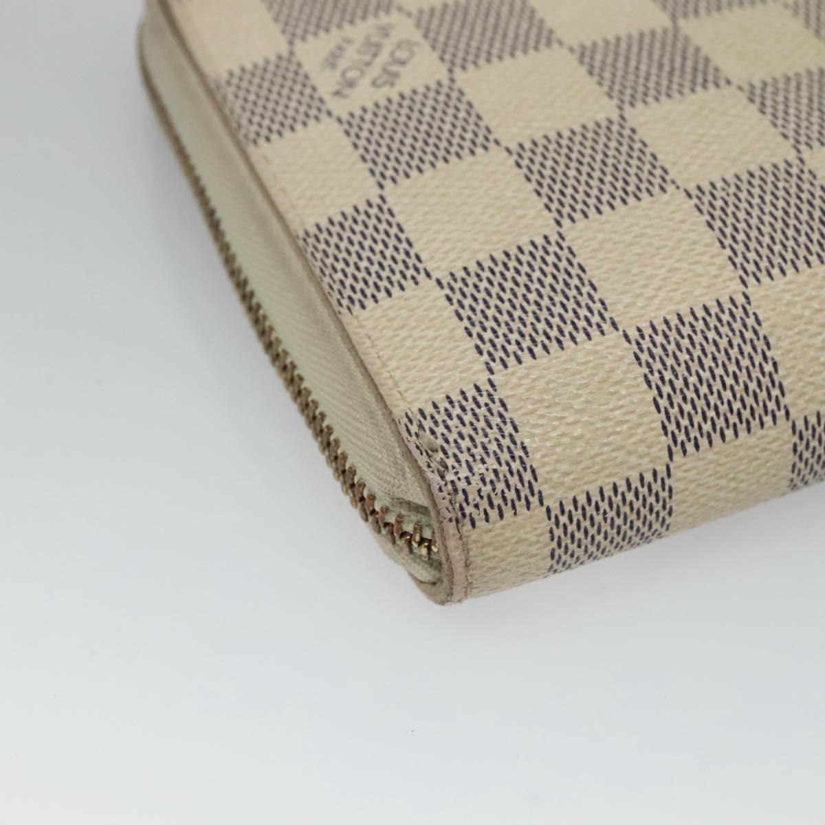Louis Vuitton Zippy Organizer White Canvas Wallet (Pre-Owned)