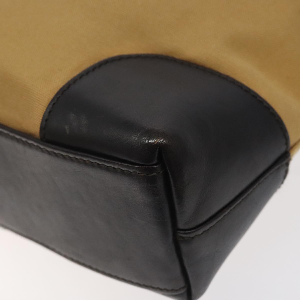 Gucci Sherry Beige Canvas Shoulder Bag (Pre-Owned)