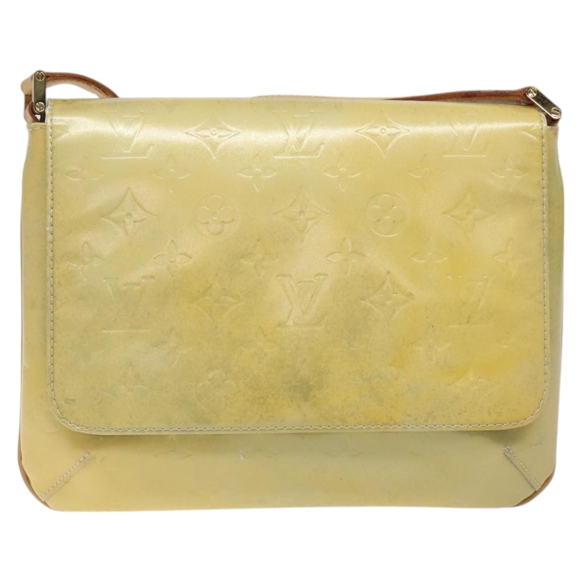 Louis Vuitton Thompson Street Beige Patent Leather Shoulder Bag (Pre-Owned)