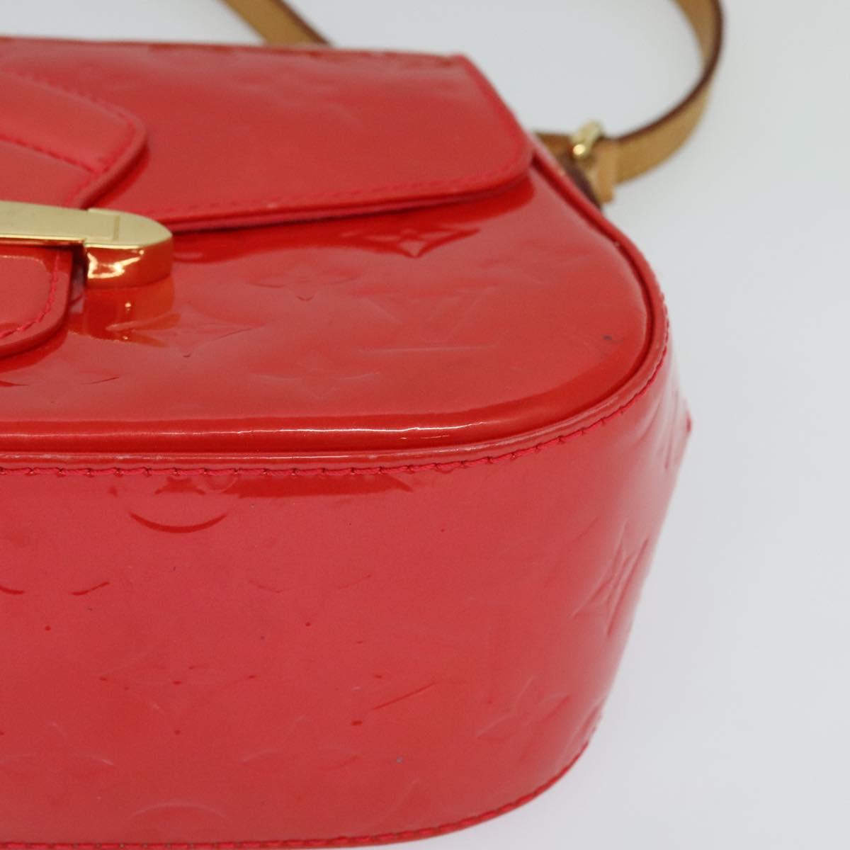 Louis Vuitton Bellflower Red Patent Leather Shoulder Bag (Pre-Owned)