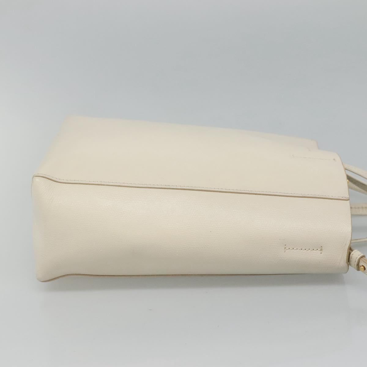 Céline Cabas Vertical Beige Leather Shoulder Bag (Pre-Owned)