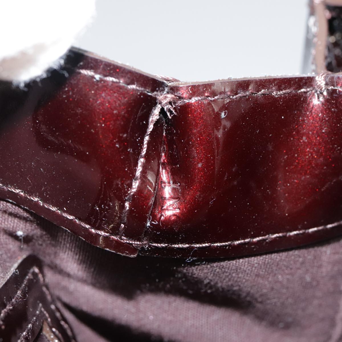 Louis Vuitton Wilshire Burgundy Patent Leather Handbag (Pre-Owned)