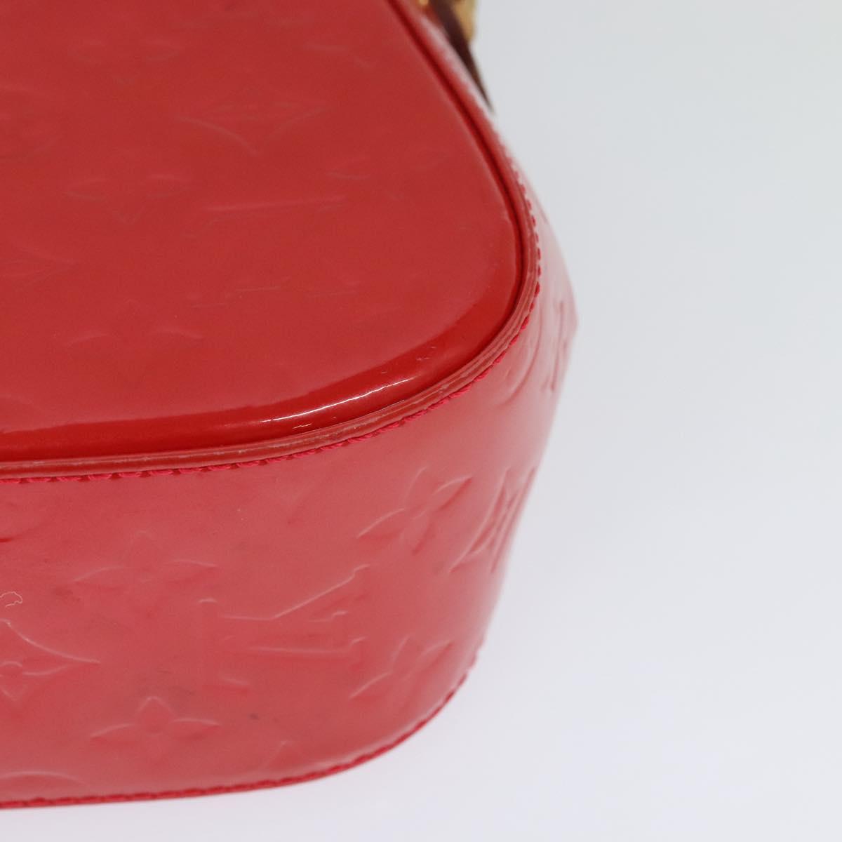 Louis Vuitton Bellflower Red Patent Leather Shoulder Bag (Pre-Owned)