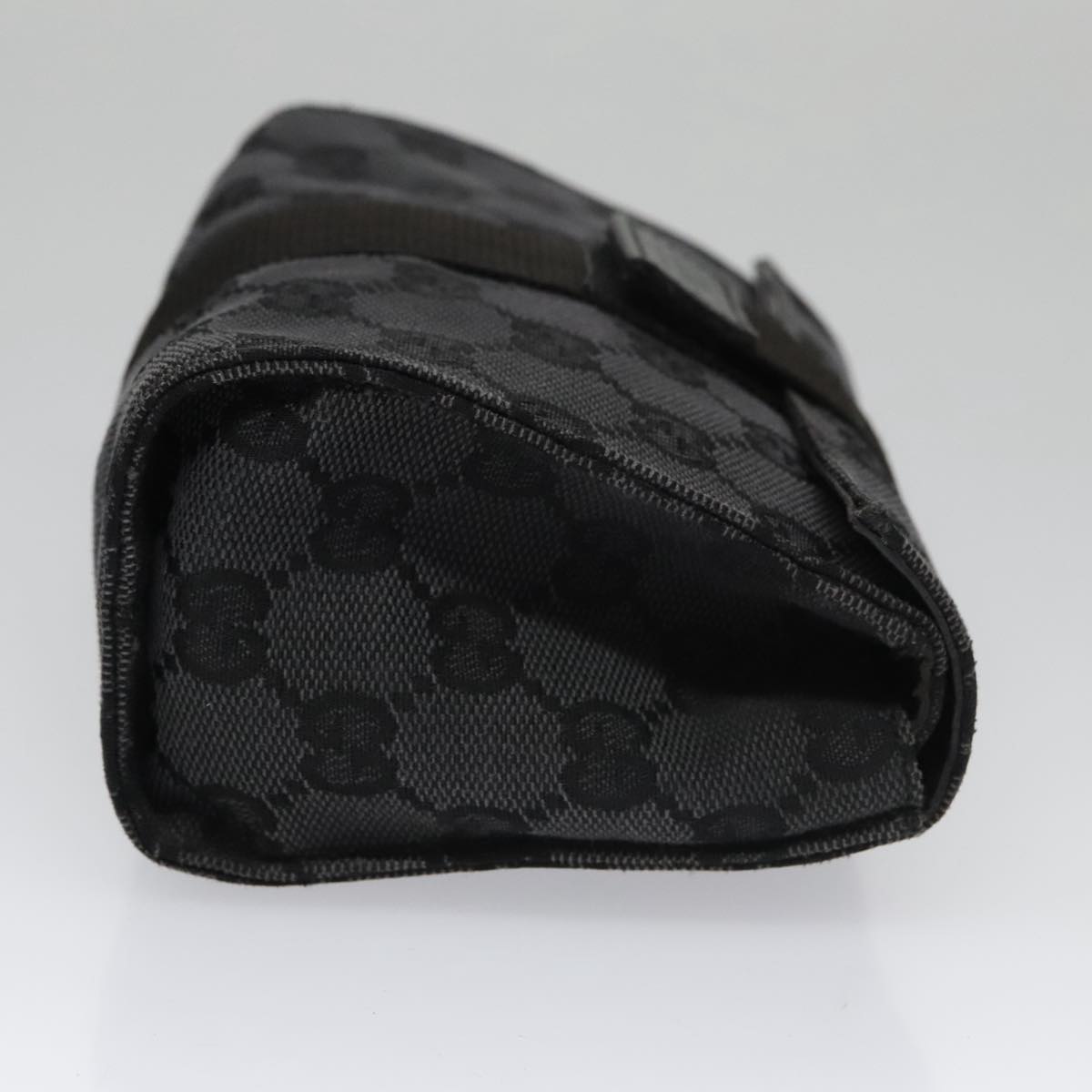 Gucci Gg Canvas Black Canvas Clutch Bag (Pre-Owned)