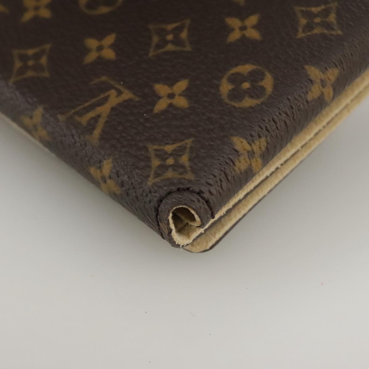 Louis Vuitton Earrings Brown Canvas Wallet (Pre-Owned)
