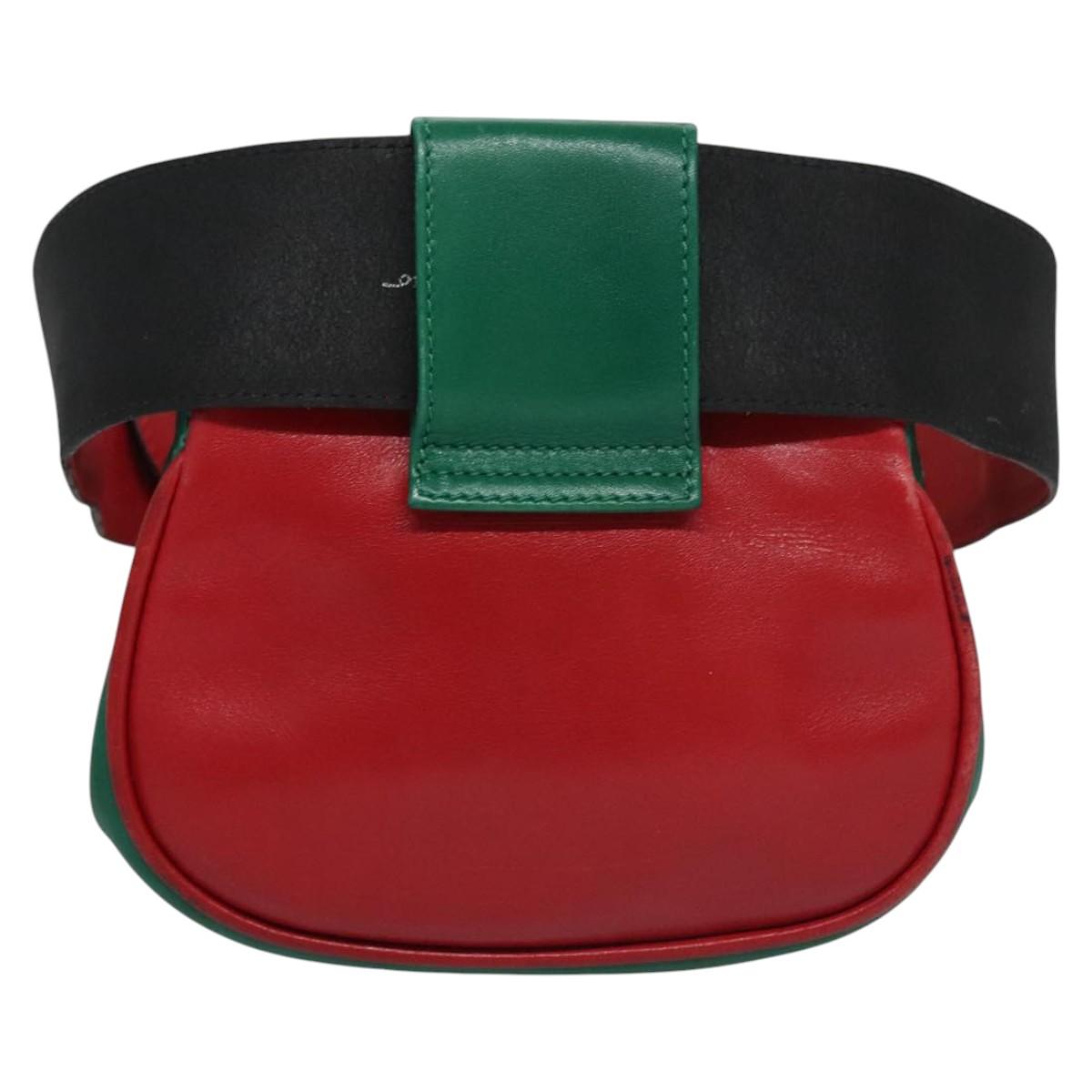 Salvatore Ferragamo Gancini Red Leather Shoulder Bag (Pre-Owned)