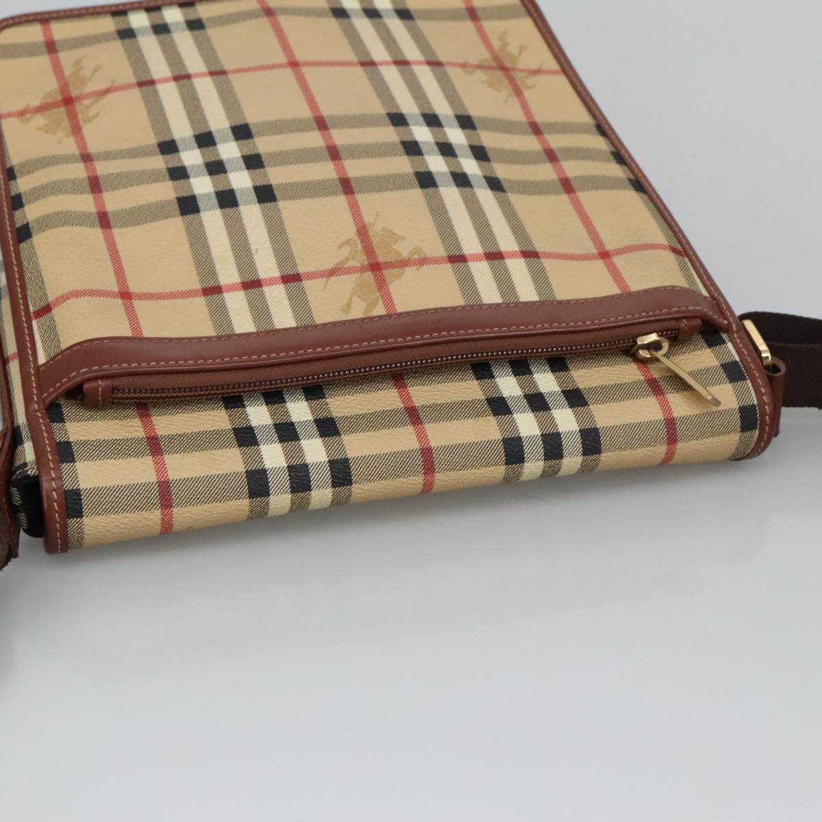 Burberry Nova Check Beige Canvas Shoulder Bag (Pre-Owned)