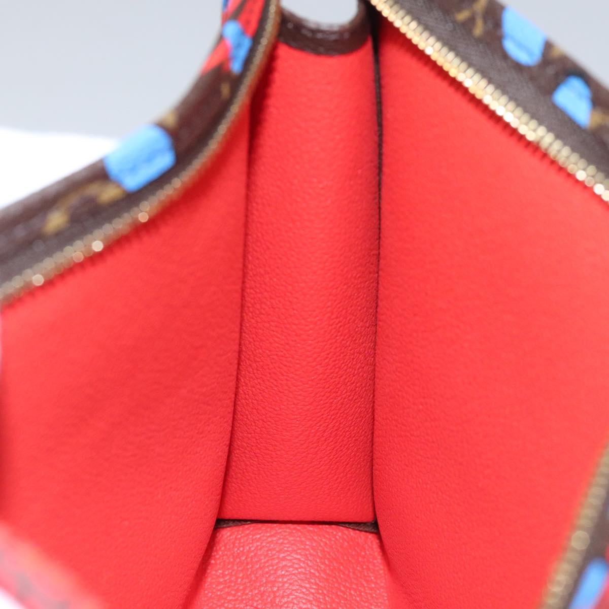 Louis Vuitton Trousse De Toilette Multicolour Canvas Clutch Bag (Pre-Owned)