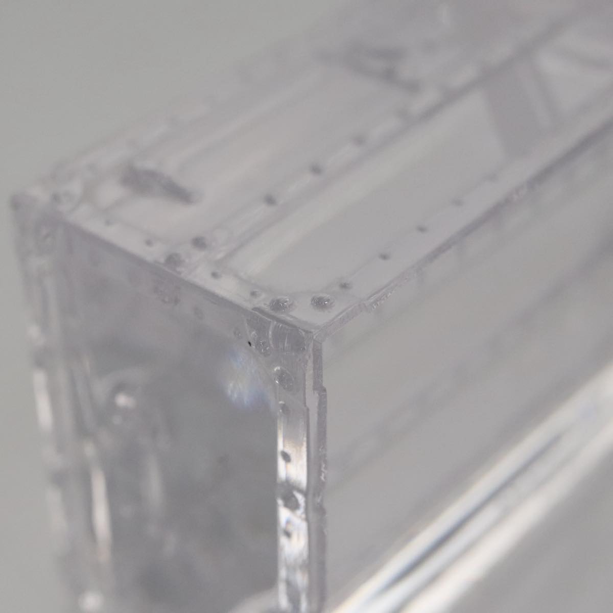 Louis Vuitton Paperweight Transparent Glass Wallet (Pre-Owned)