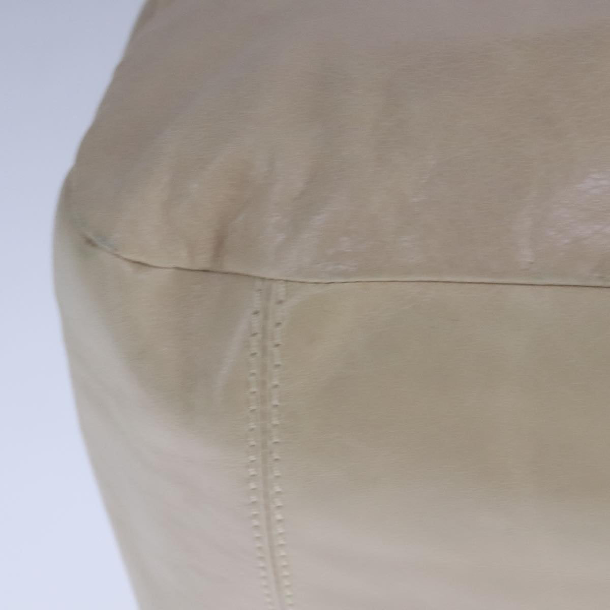 Chloé Bay Beige Leather Handbag (Pre-Owned)