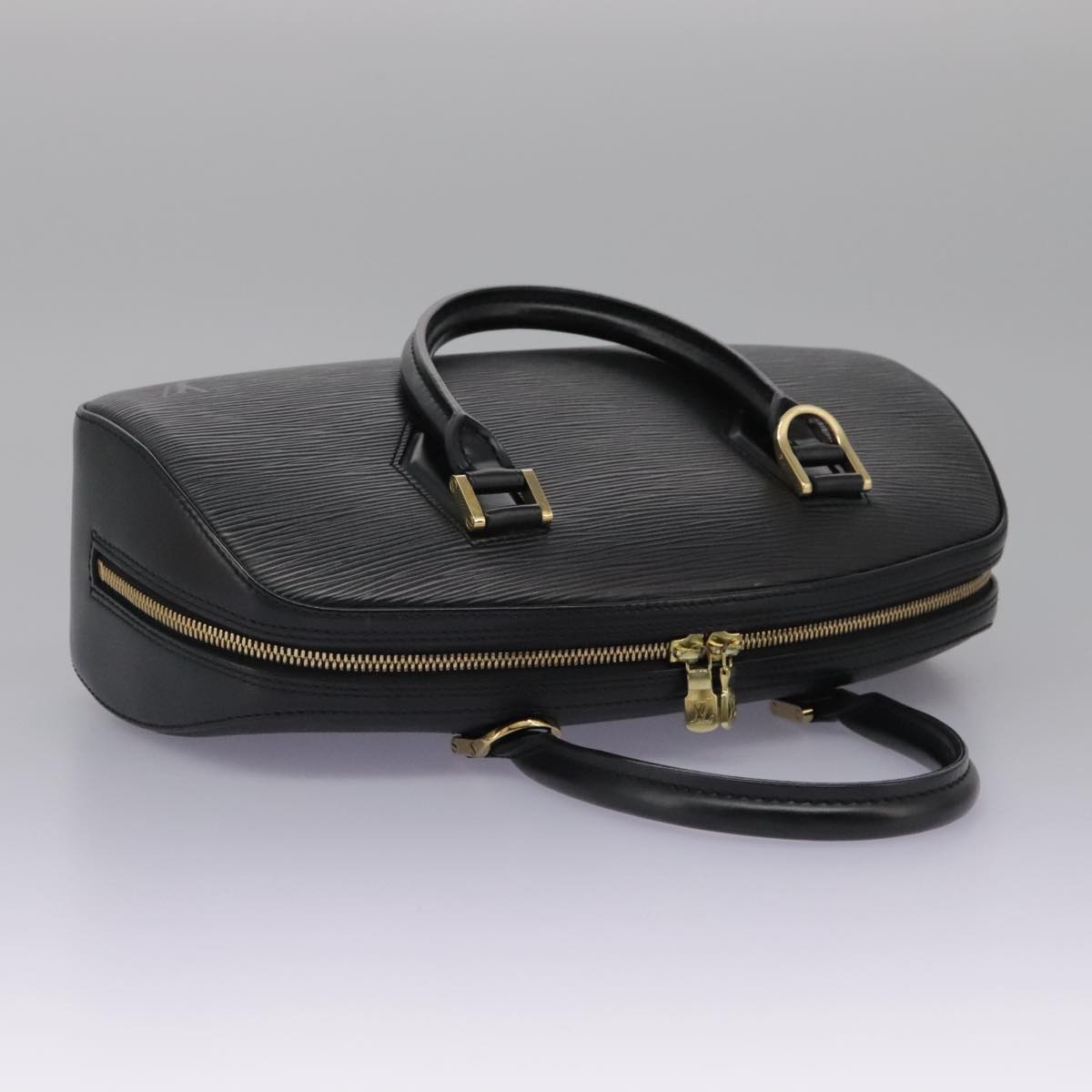 Louis Vuitton Jasmine Black Leather Handbag (Pre-Owned)