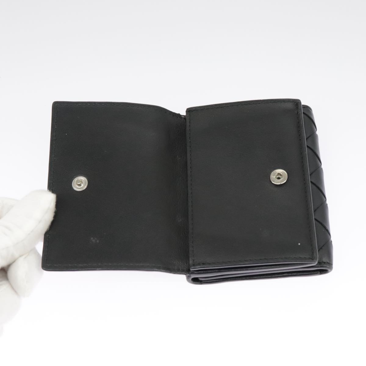 Bottega Veneta Intrecciato Black Leather Wallet (Pre-Owned)