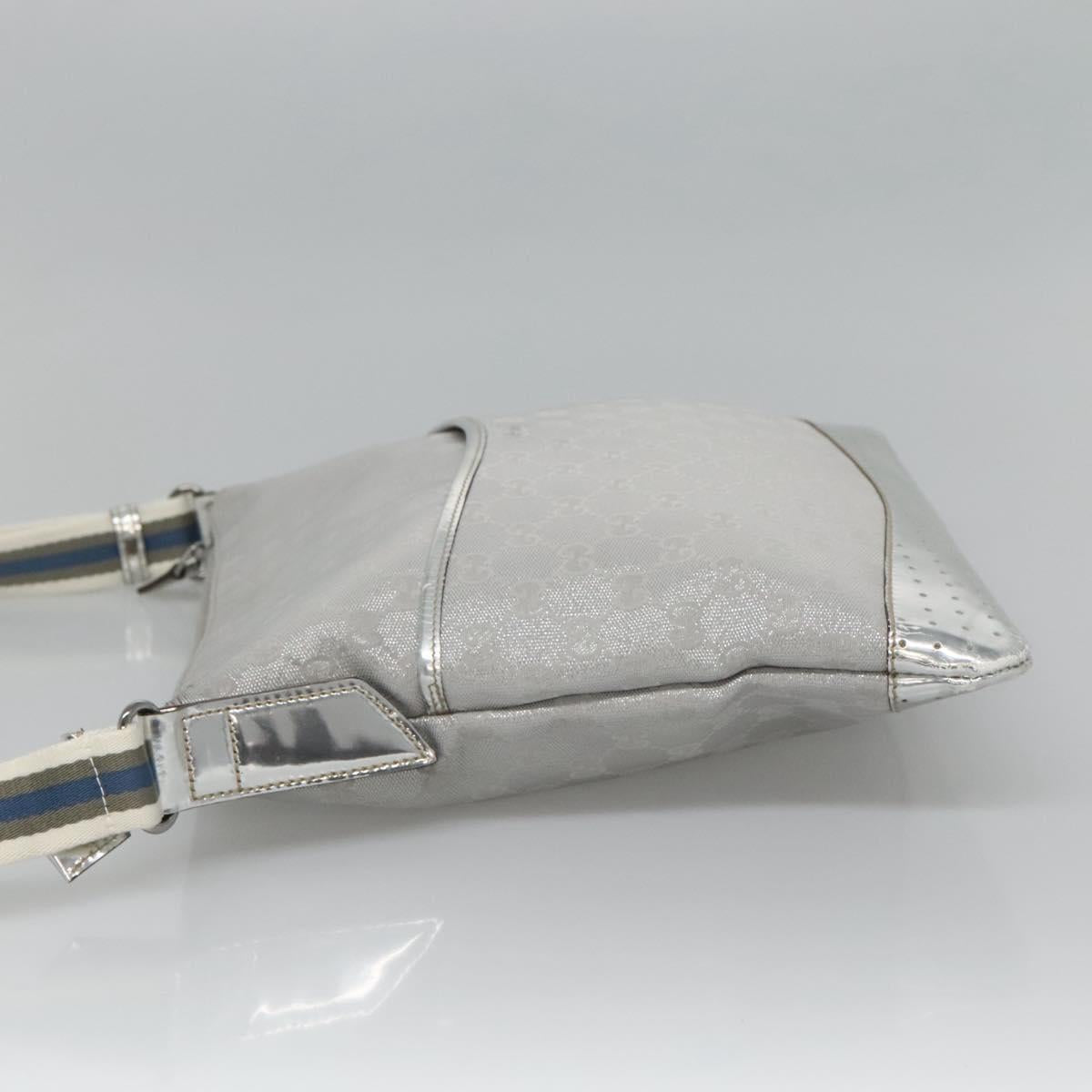Gucci Gg Canvas Grey Canvas Shoulder Bag (Pre-Owned)