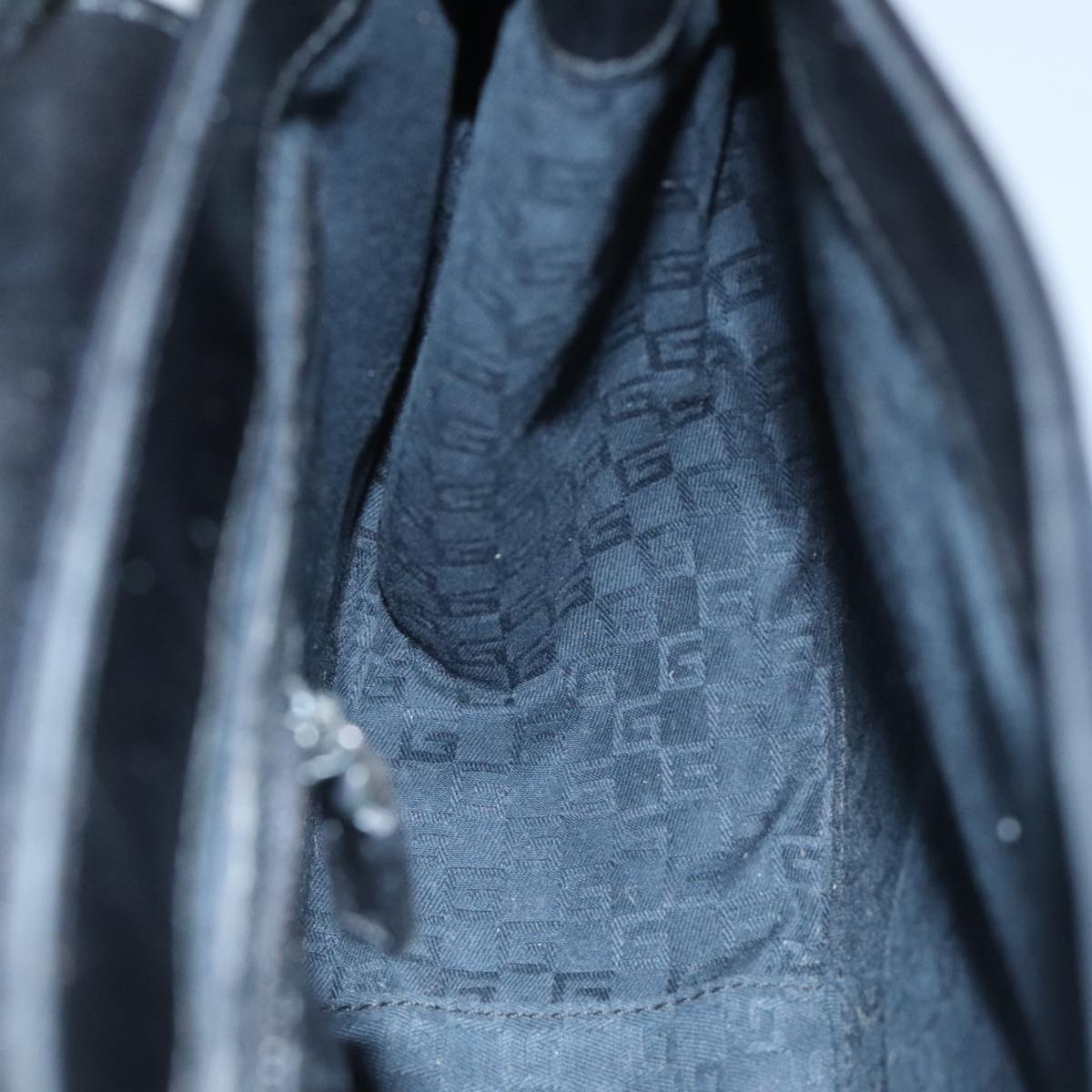 Gucci Black Leather Shoulder Bag (Pre-Owned)