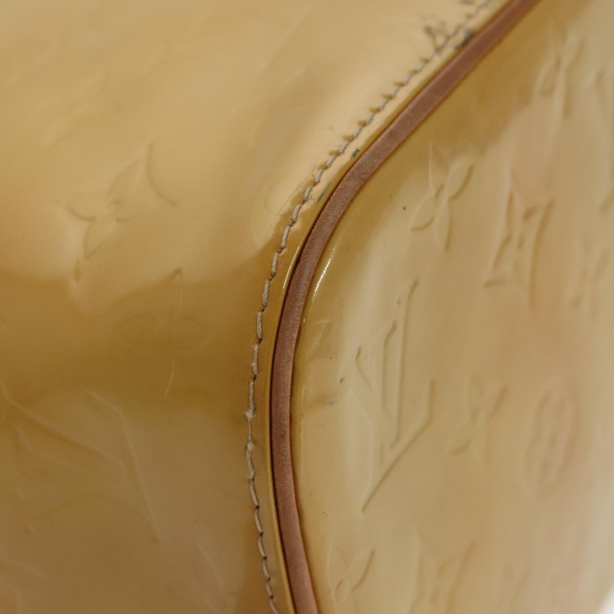 Louis Vuitton Houston Yellow Patent Leather Handbag (Pre-Owned)