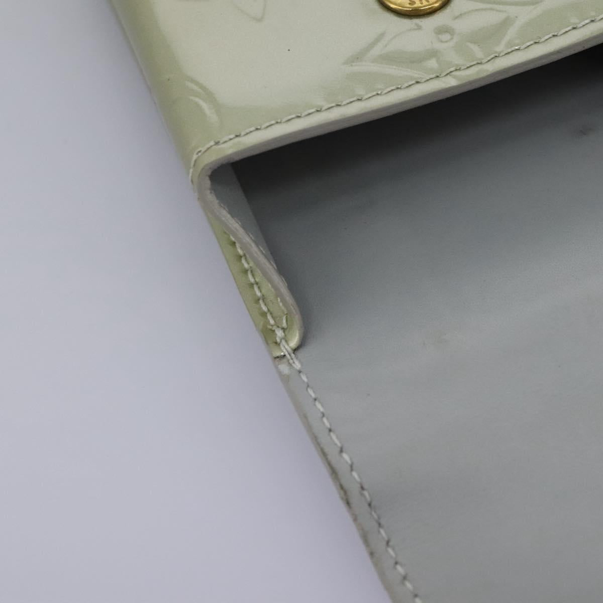 Louis Vuitton Etuit À Cigarettes Green Patent Leather Wallet (Pre-Owned)