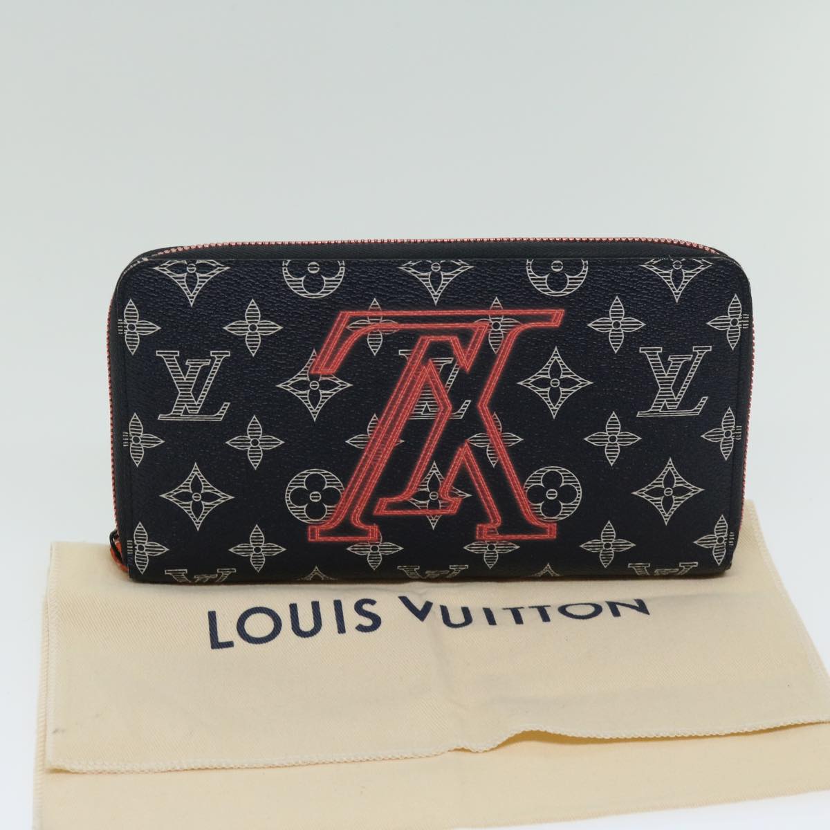 Louis Vuitton Zippy Organizer Black Canvas Wallet (Pre-Owned)