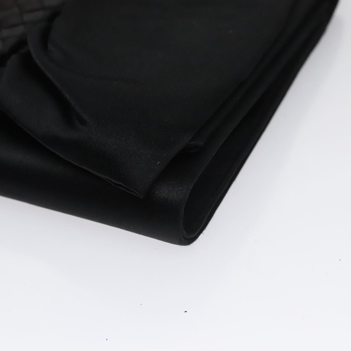 Bottega Veneta Black Silk Clutch Bag (Pre-Owned)
