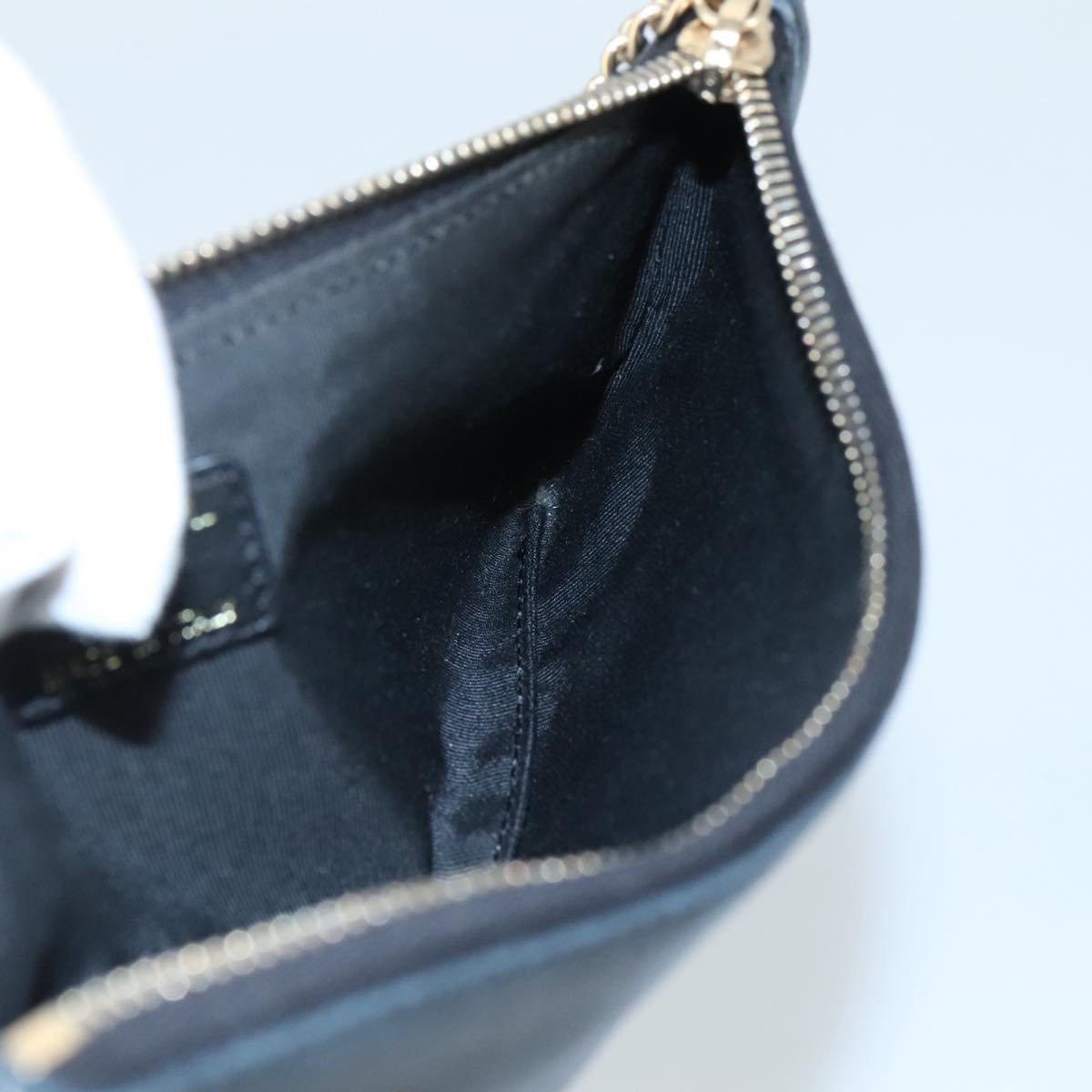 Chanel Camélia Black Leather Clutch Bag (Pre-Owned)