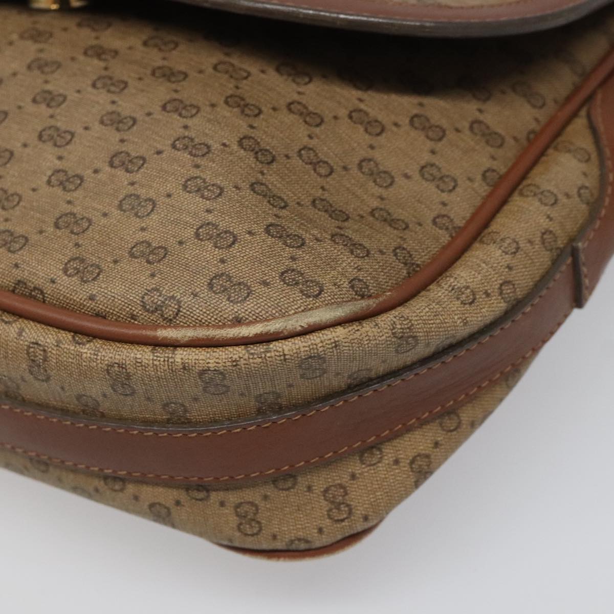 Gucci Micro Small Gg Canvas Brown Canvas Shoulder Bag (Pre-Owned)