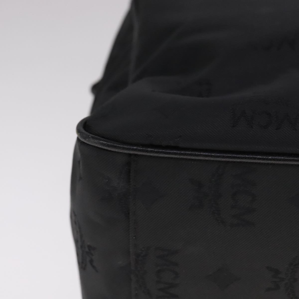 MCM Visetos Black Synthetic Shoulder Bag (Pre-Owned)