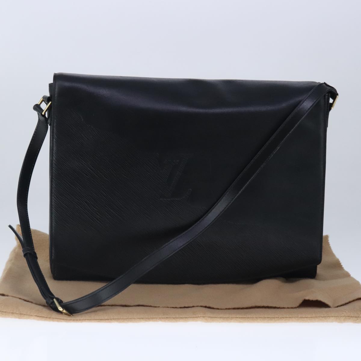 Louis Vuitton Opéra Black Leather Shoulder Bag (Pre-Owned)