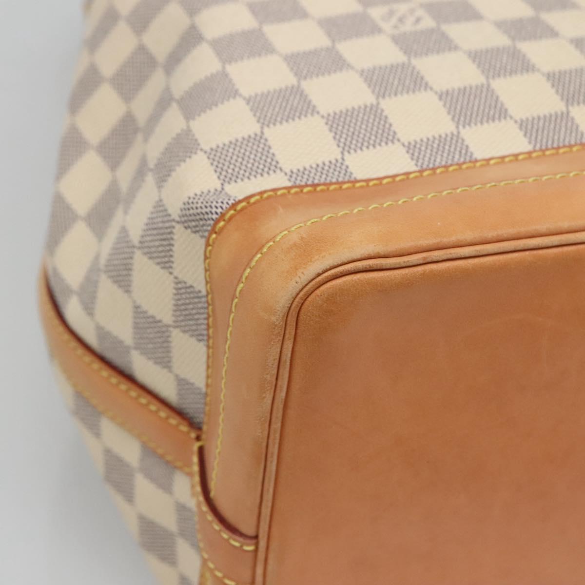 Louis Vuitton Noé White Canvas Shoulder Bag (Pre-Owned)
