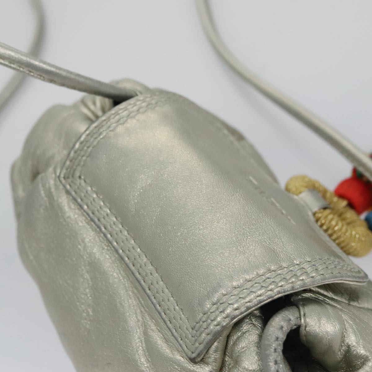 Loewe Silver Leather Shoulder Bag (Pre-Owned)
