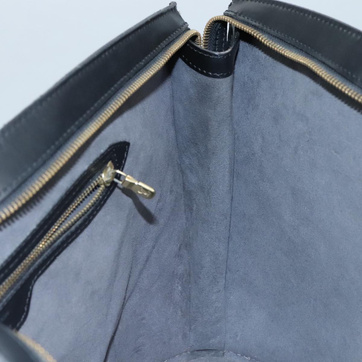 Louis Vuitton Saint Jacques Black Leather Shoulder Bag (Pre-Owned)