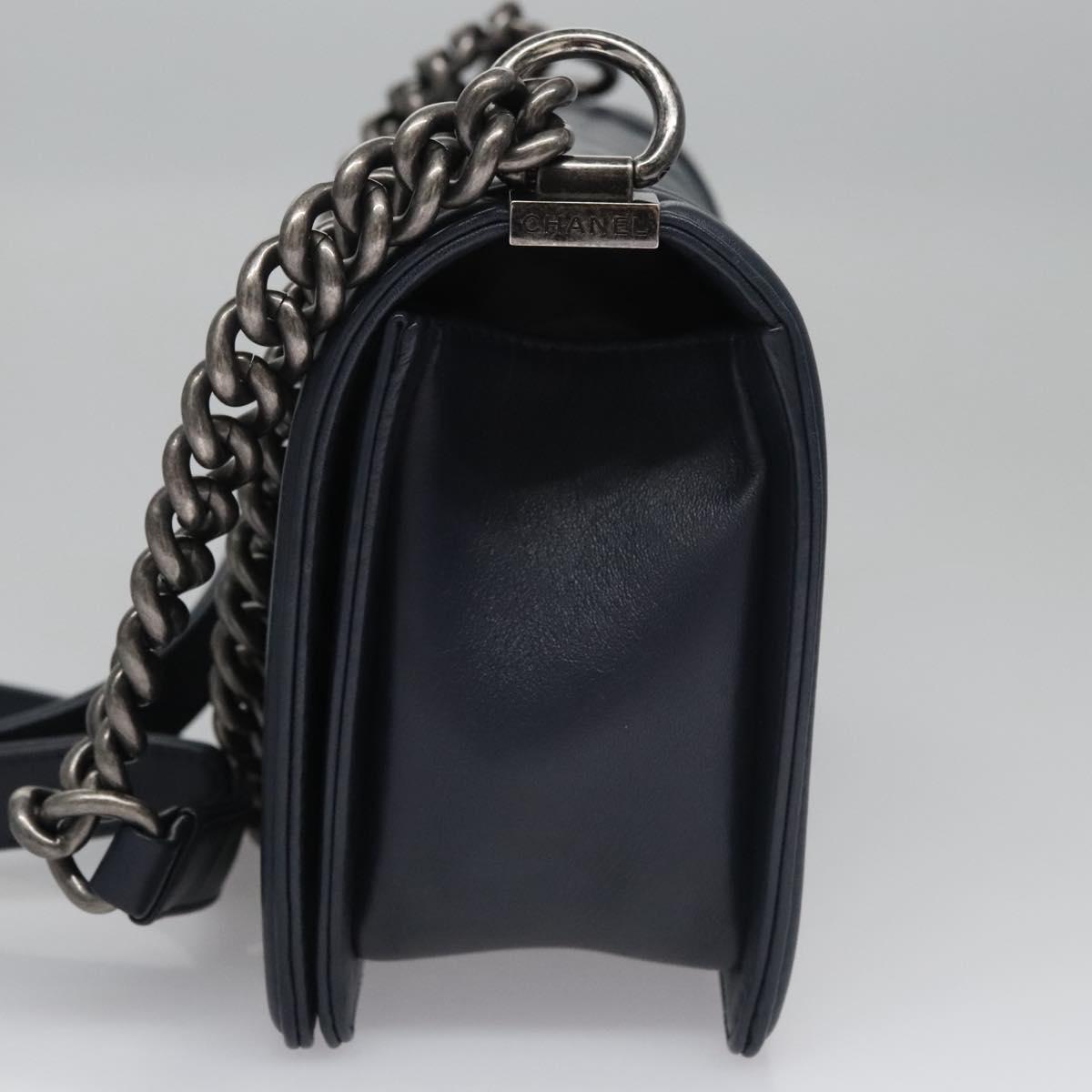 Chanel Boy Navy Leather Shoulder Bag (Pre-Owned)