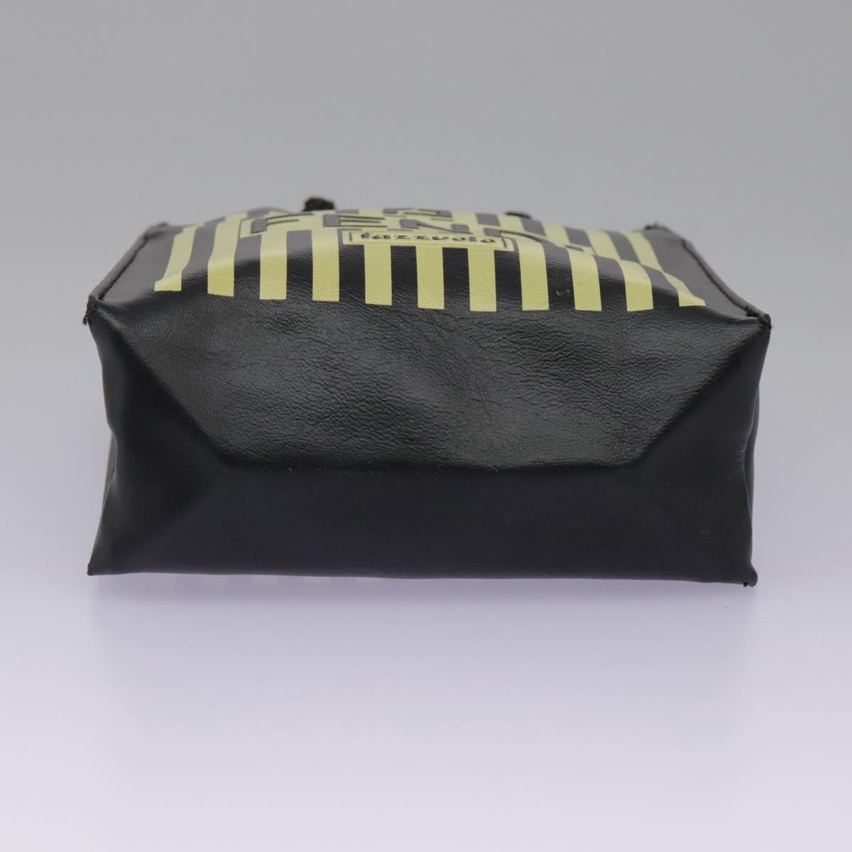Fendi Ff Black Leather Handbag (Pre-Owned)