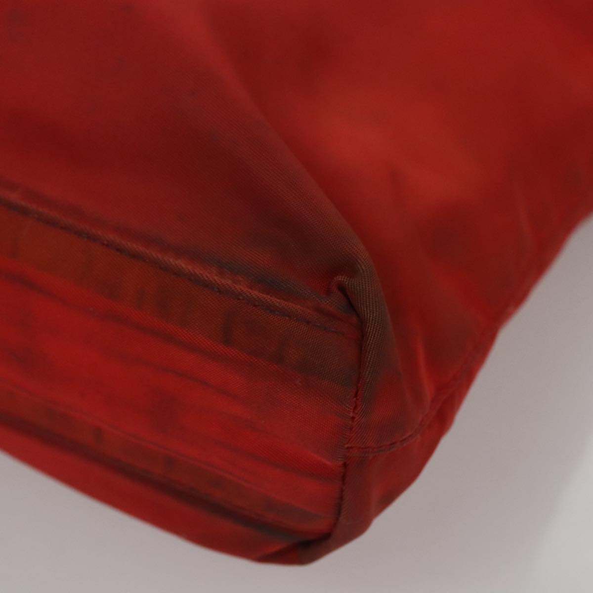 Prada Tessuto Red Synthetic Shoulder Bag (Pre-Owned)