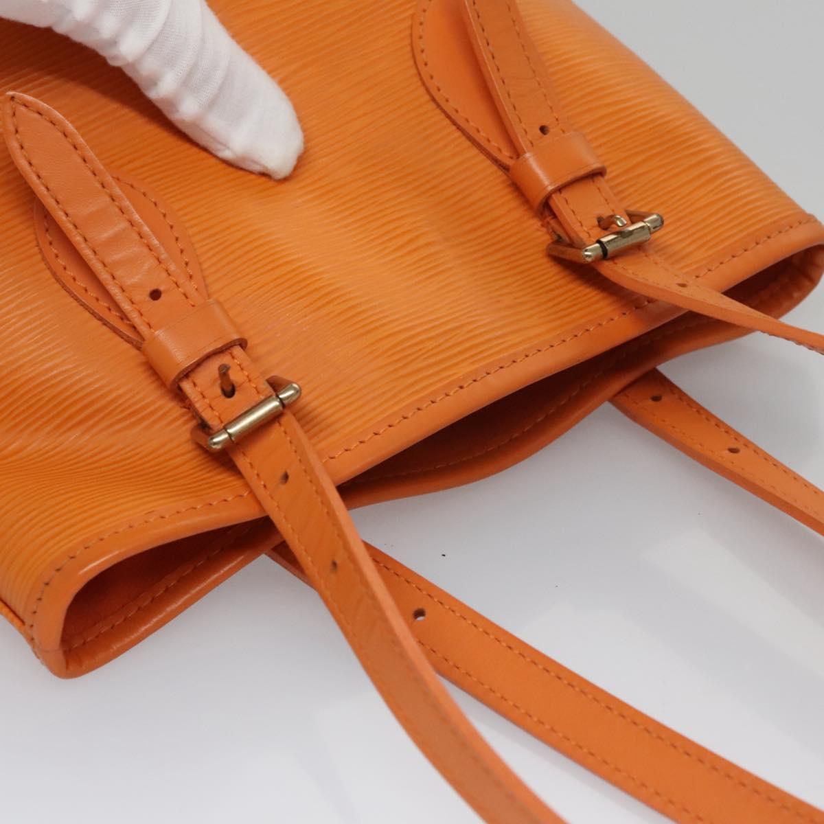 Louis Vuitton Bucket Pm Orange Leather Shoulder Bag (Pre-Owned)