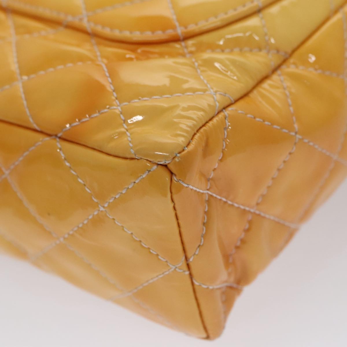 Chanel Timeless Yellow Patent Leather Shoulder Bag (Pre-Owned)