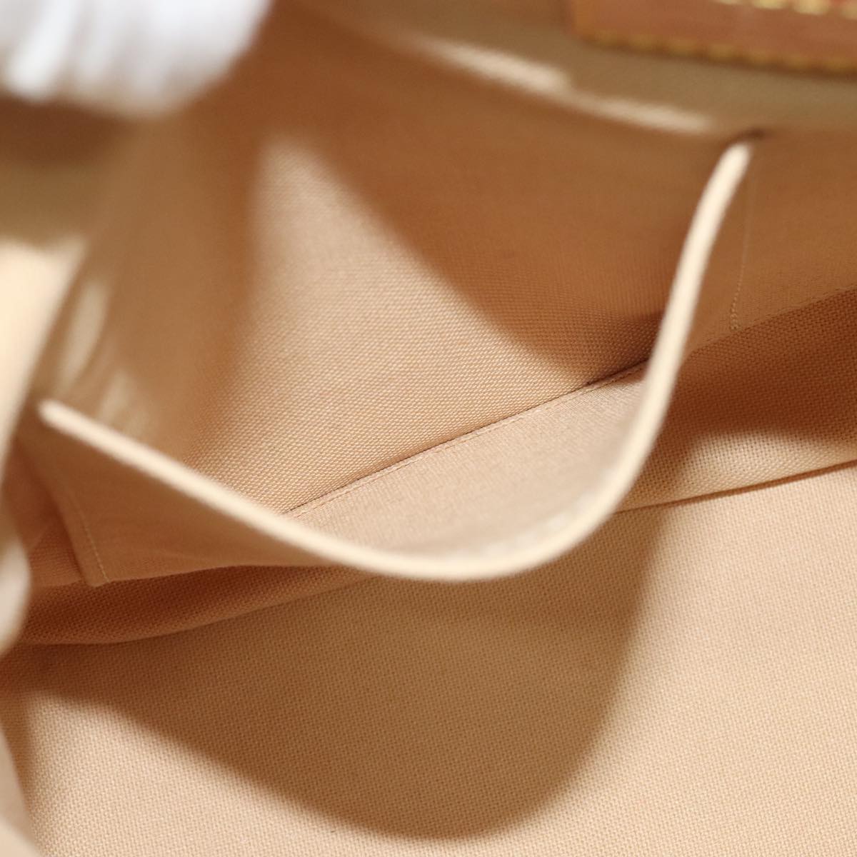 Louis Vuitton Siracusa Beige Canvas Shoulder Bag (Pre-Owned)