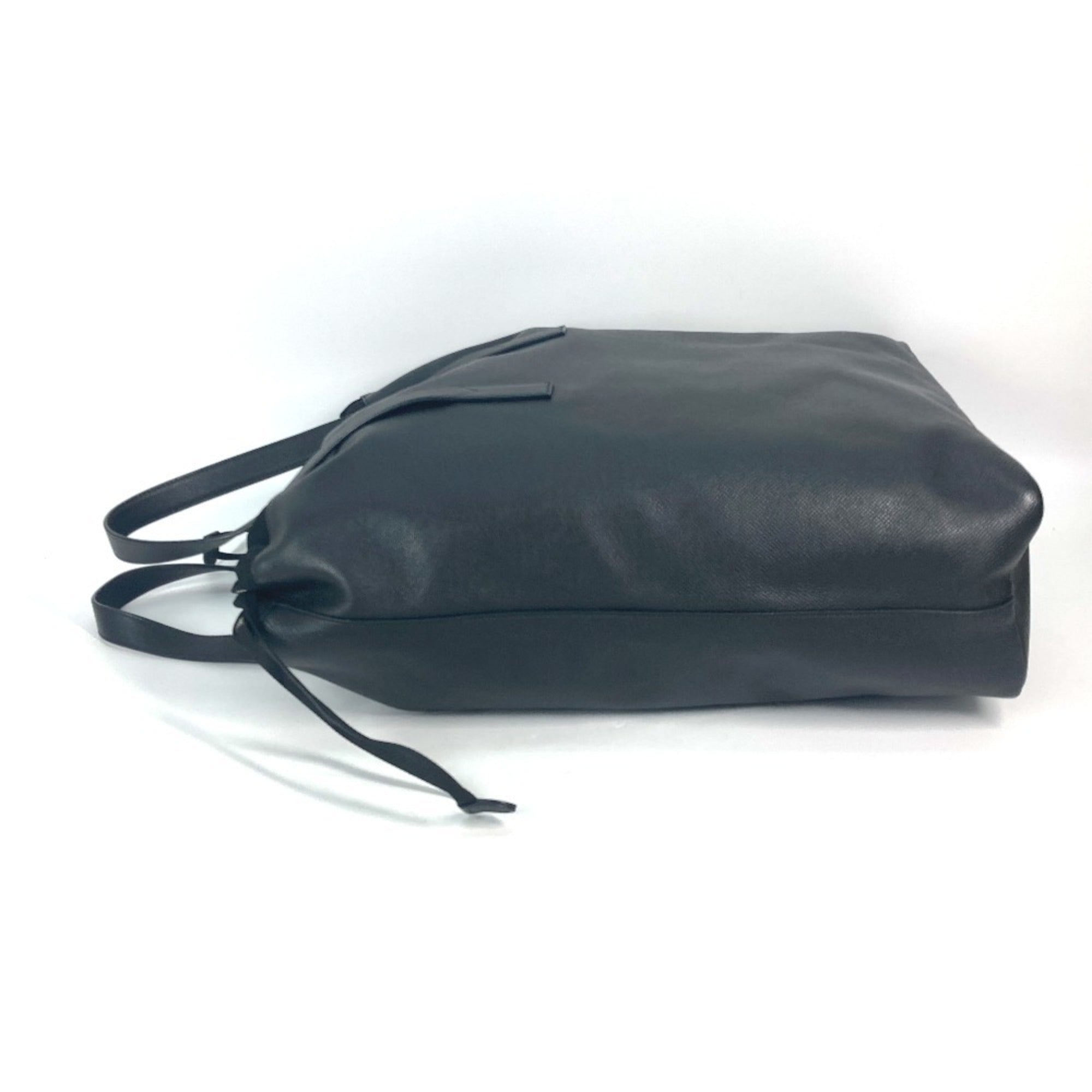 Louis Vuitton Black White Taiga Leather Pouch Shoulder Bag Tote Bag (Pre-Owned)