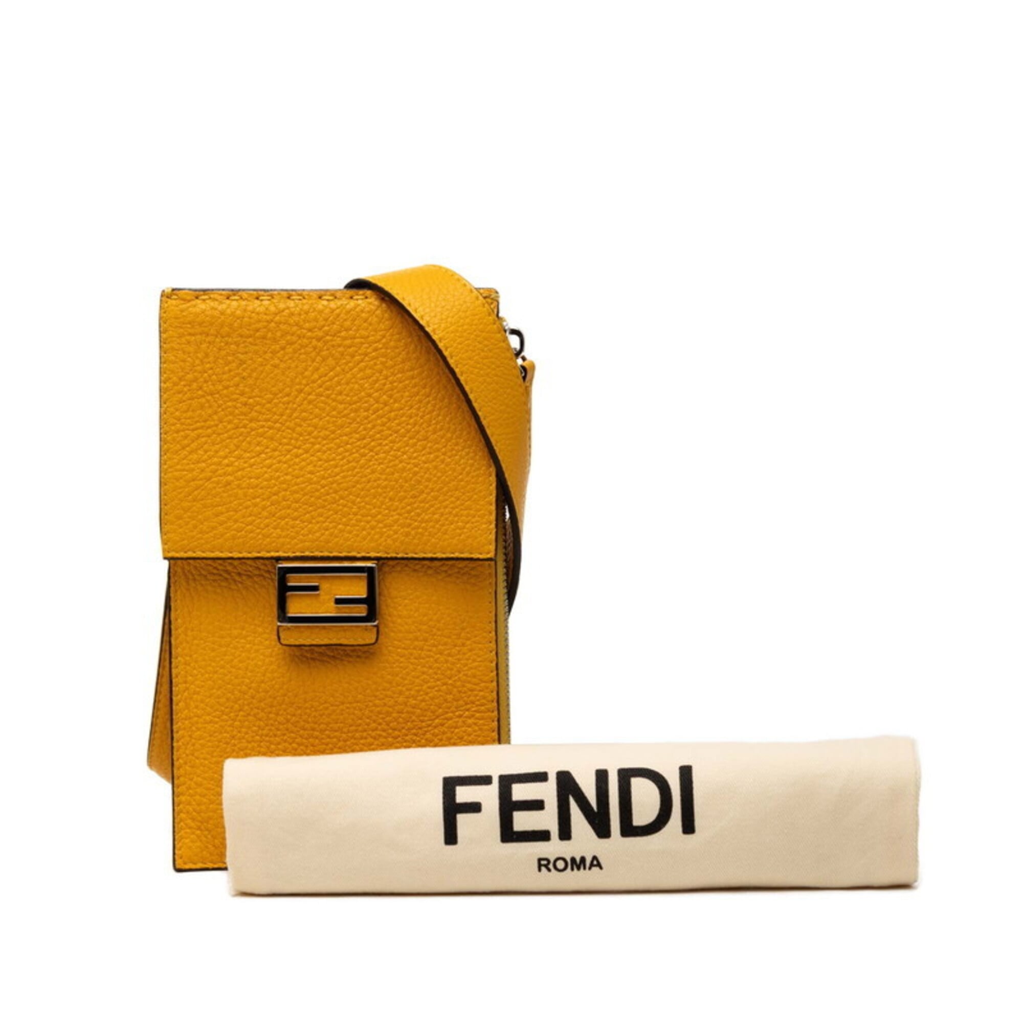 Fendi Yellow Leather Pochette Shoulder Bag (Pre-Owned)