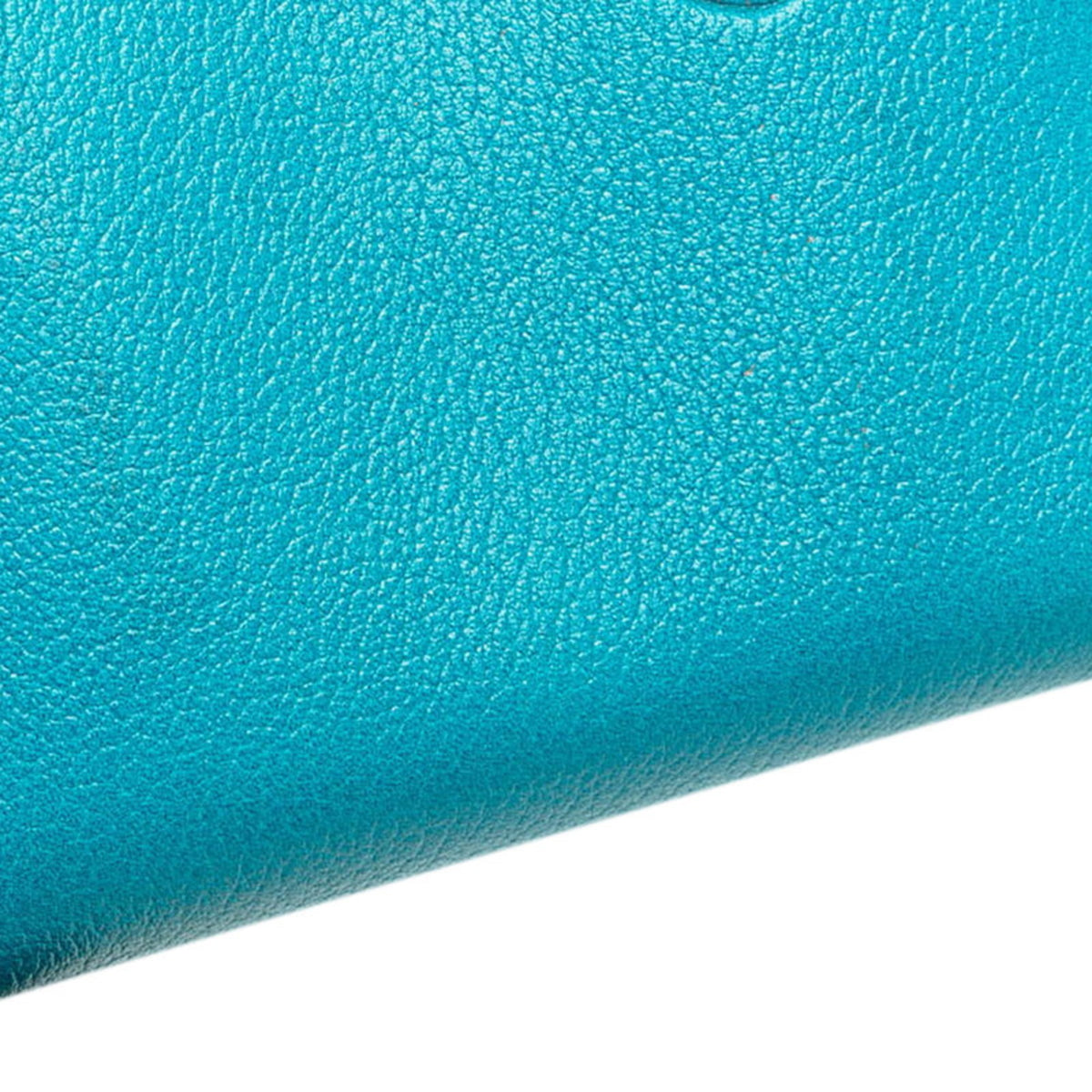 Chanel Light Blue Leather Wallet (Bi-Fold) (Pre-Owned)