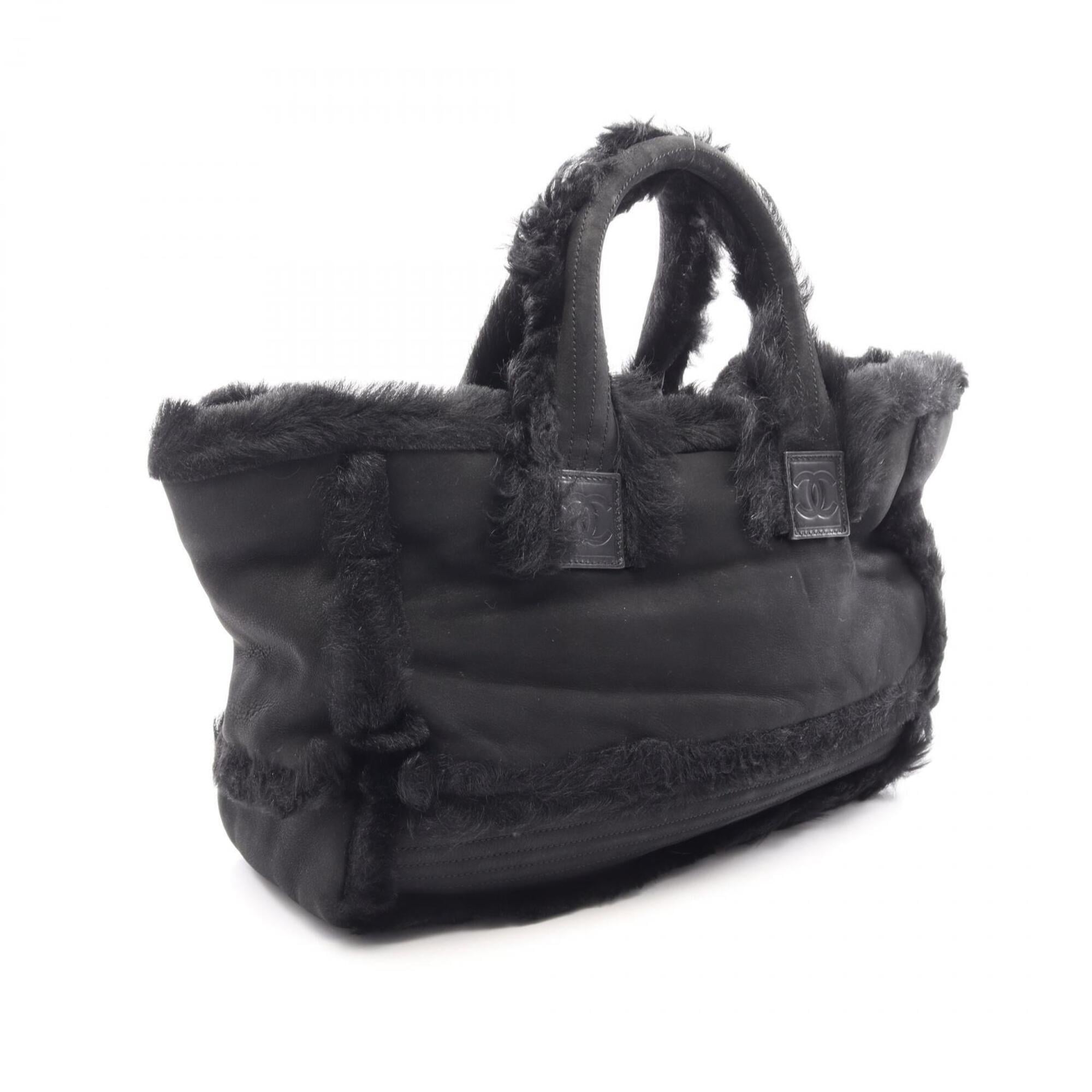 Chanel Black Suede Handbag Tote Bag (Pre-Owned)