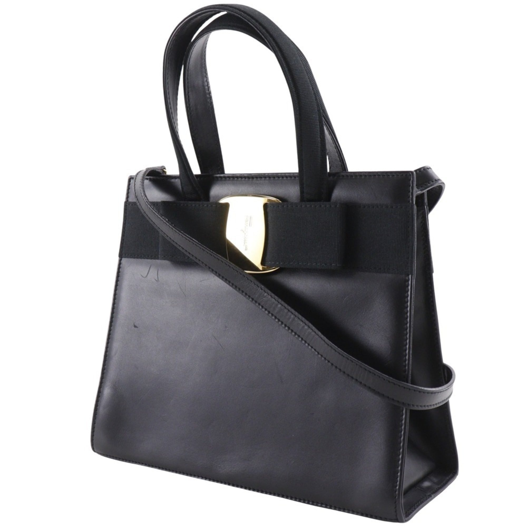 Salvatore Ferragamo Black Leather Handbag (Pre-Owned)