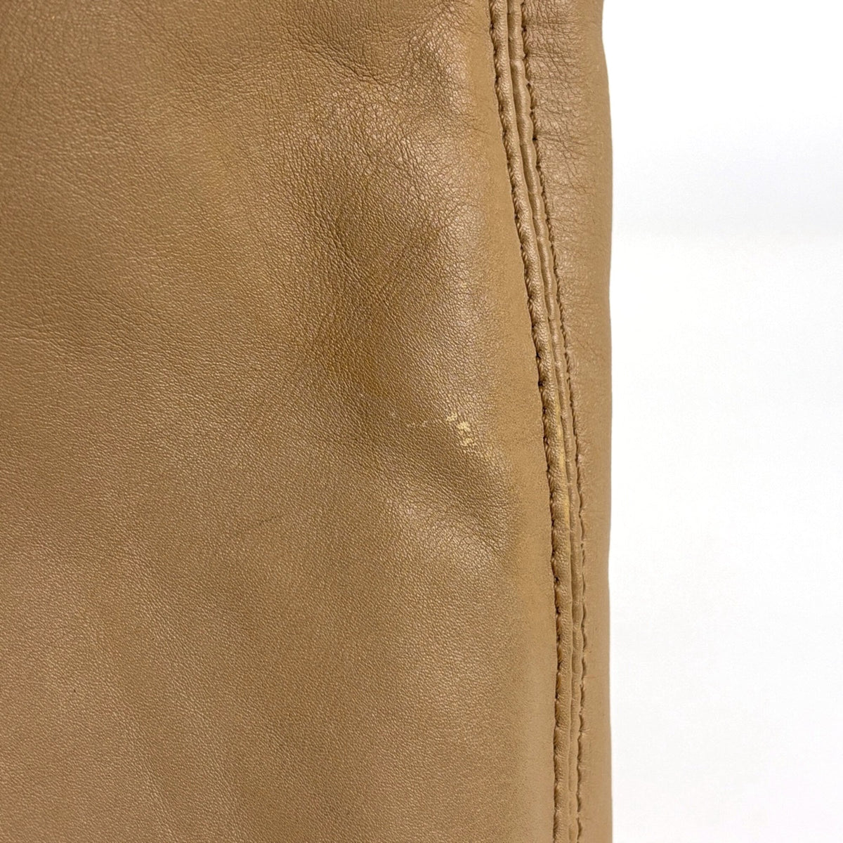 Chanel Beige Leather Tote Bag (Pre-Owned)