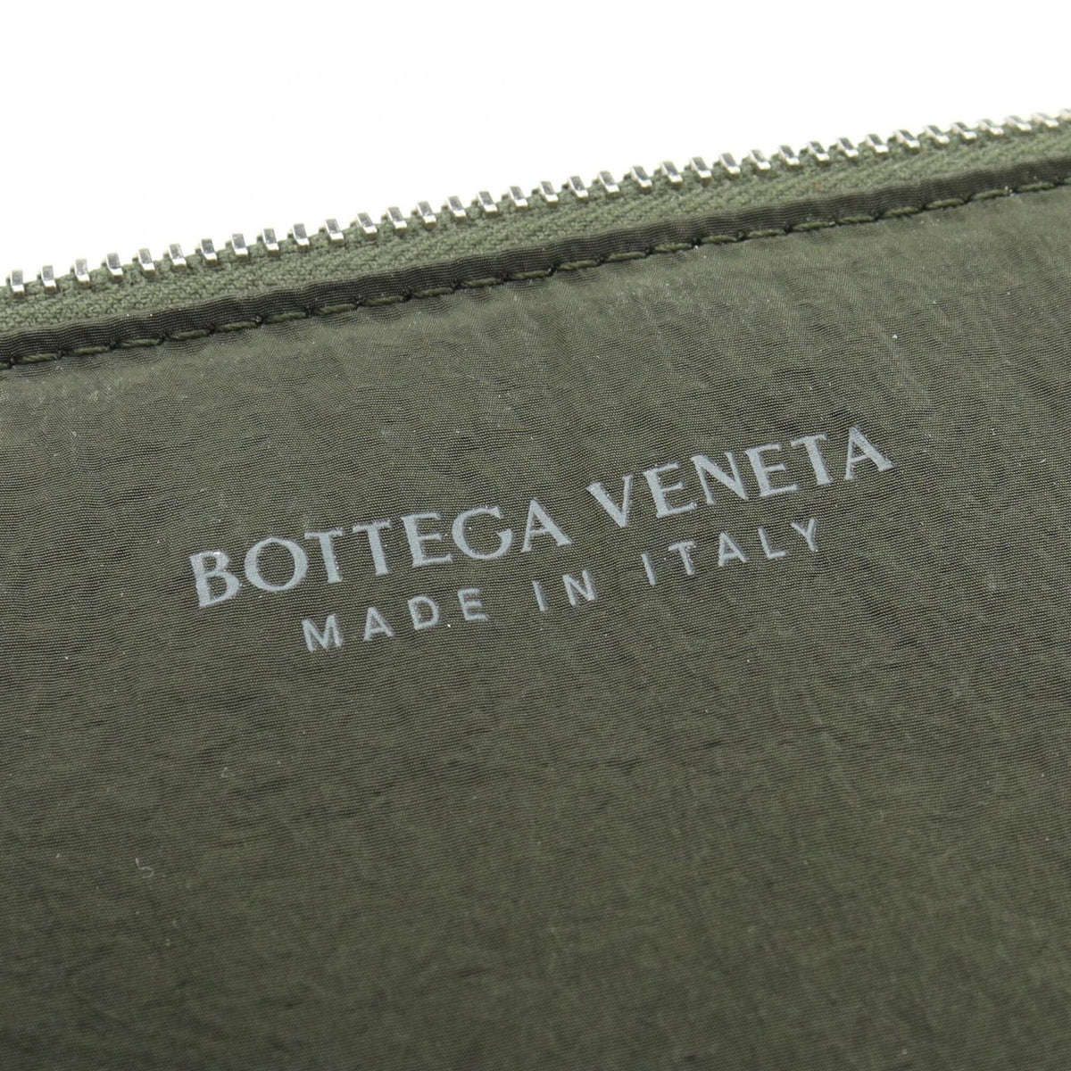 Bottega Veneta Green Nylon Handbag Shoulder Bag (Pre-Owned)