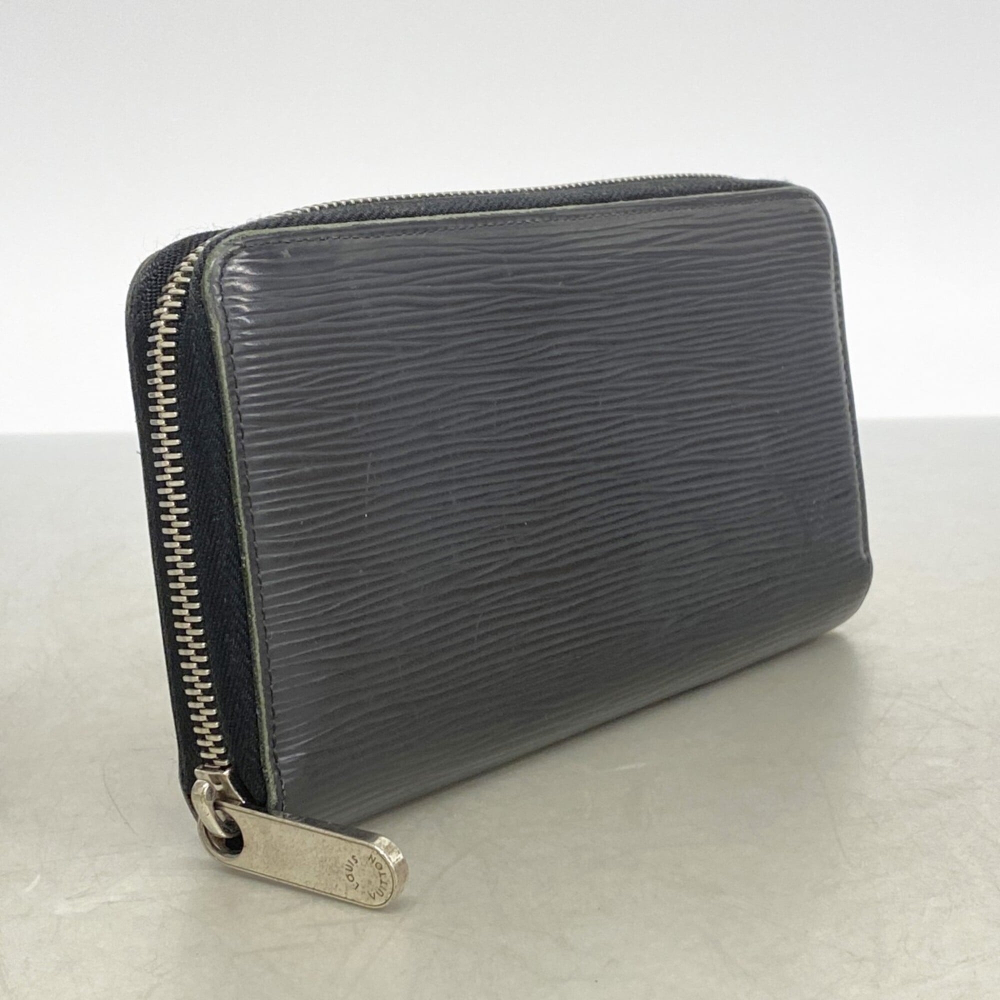 Louis Vuitton Noir Long Wallet (Bi-Fold) (Pre-Owned)